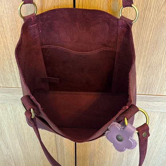 Portland Leather Market Tote in the color “Merlot” with Flower - Picture 3 of 4
